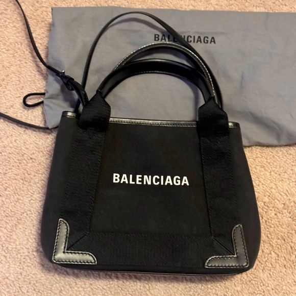 Balenciaga Women Bag - Picture 2 of 7